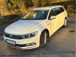 Vit Begagnad 2017 VW Passat Kombi | 145 000 kr (Bra pris)