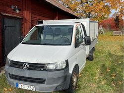 Vit Begagnad 2012 VW T5 Van | 61 000 kr (Marknadspris)
