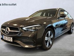Grå Begagnad 2023 Mercedes C300e Avantgarde Kombi | 399 900 kr (Superpris)