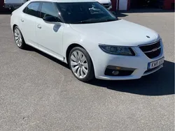 Vit Begagnad 2010 Saab 9-5 Aero Sedan | 200 000 kr (Lite dyr)