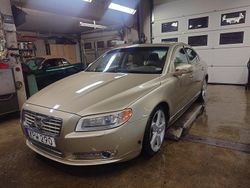 Brun Begagnad 2007 Volvo S80 Summum Sedan | 35 000 kr (Bra pris)