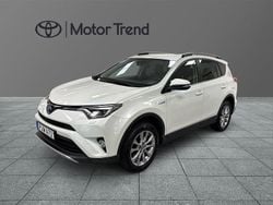 Vit Begagnad 2017 Toyota RAV4 Hybrid Executive SUV | 249 900 kr (Marknadspris)
