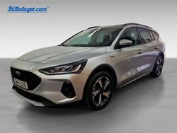 Grå Begagnad 2024 Ford Focus Active Kombi | 259 800 kr (Lite dyr)