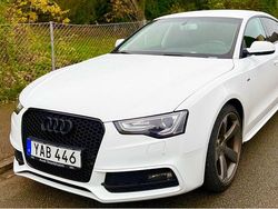 Vit Begagnad 2016 Audi A5 Sportback Sport Halvkombi | 155 000 kr (Marknadspris)