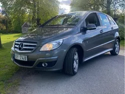 Silver Begagnad 2010 Mercedes 180 Sedan | 49 000 kr (Superpris)