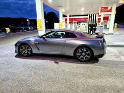 Grå Begagnad 2010 Nissan GT-R GT Sportkupé | 899 000 kr