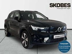 Svart Begagnad 2023 Volvo XC40 Core SUV | 334 900 kr
