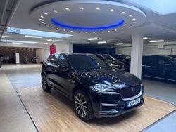 Svart Begagnad 2018 Jaguar F-Pace R-Sport SUV | 329 900 kr