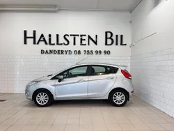 Grå Begagnad 2010 Ford Fiesta Titanium Halvkombi | 59 000 kr (Marknadspris)