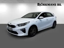 Vit Begagnad 2019 Kia Ceed Halvkombi | 169 900 kr (Marknadspris)