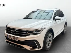 Vit Begagnad 2021 VW Tiguan R-line SUV | 349 900 kr (Marknadspris)