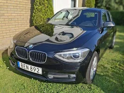 Svart Begagnad 2015 BMW 116 Sport Line Halvkombi | 119 900 kr