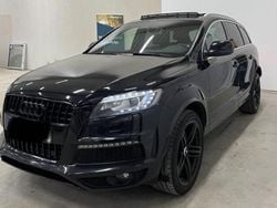 Svart Begagnad 2014 Audi Q7 S-Line SUV | 140 000 kr (Superpris)