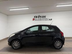 Svart Begagnad 2006 Toyota Yaris Halvkombi | 29 900 kr (Marknadspris)