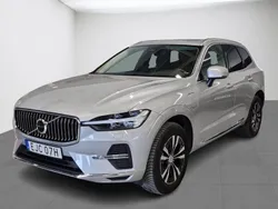 Silver Begagnad 2023 Volvo XC60 Core SUV | 474 500 kr (Bra pris)