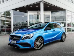 Blå Begagnad 2016 Mercedes A45 AMG AMG Halvkombi | 299 000 kr (Marknadspris)