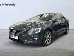 Grå Begagnad 2016 Volvo S60 Sedan | 204 900 kr