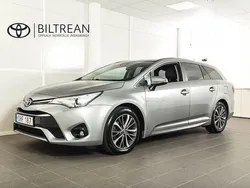 Ljusgrå Begagnad 2016 Toyota Avensis Active Kombi | 159 900 kr (Lite dyr)