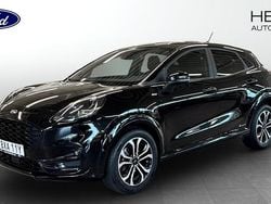 Svart (black) Begagnad 2022 Ford Puma Gen-E SUV | 219 900 kr (Marknadspris)