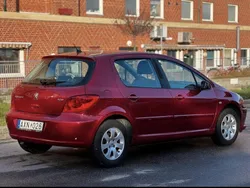 Röd Begagnad 2007 Peugeot 307 Halvkombi | 45 000 kr (Dyr)