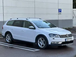 Vit Begagnad 2015 VW Passat Alltrack Kombi | 69 000 kr (Marknadspris)
