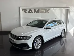 Vit Begagnad 2020 VW Passat GTE Kombi | 249 000 kr (Marknadspris)