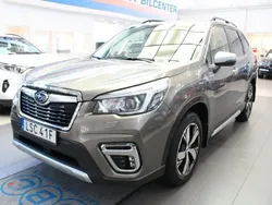 Ljusbrun Begagnad 2019 Subaru Forester SUV | 249 900 kr (Bra pris)