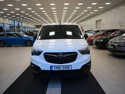 Vit Begagnad 2022 Opel Combo Business Minibuss | 209 900 kr (Bra pris)