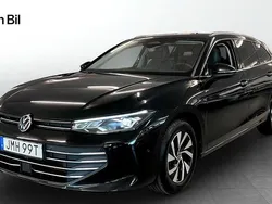 Svart Begagnad 2024 VW Passat Business Kombi | 354 900 kr