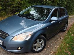 Blå Begagnad 2008 Kia Ceed 4 Halvkombi | 29 900 kr (Marknadspris)
