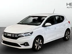 Vit (white) Ny 2025 Dacia Sandero Expression Halvkombi | 219 900 kr (Bra pris)
