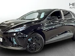 Svart (black) Begagnad 2023 MG MG4 EV Halvkombi | 254 900 kr (Marknadspris)