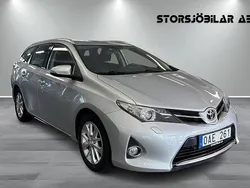 Silver Begagnad 2013 Toyota Auris Touring Sports Active Kombi | 99 000 kr (Lite dyr)
