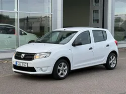 Vit Begagnad 2014 Dacia Sandero Halvkombi | 49 800 kr (Bra pris)