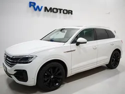 Vit Begagnad 2018 VW Touareg SUV | 369 900 kr