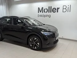 Svart (myth black metallic) Begagnad 2022 VW ID.4 Pro SUV | 329 900 kr (Marknadspris)