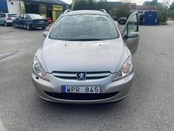 Grå Begagnad 2005 Peugeot 307 Kombi | 13 900 kr (Superpris)