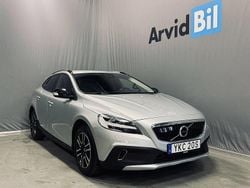 Silver Begagnad 2019 Volvo V40 Momentum Halvkombi | 169 800 kr (Lite dyr)
