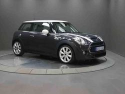 Grå Begagnad 2018 Mini Cooper S Halvkombi | 189 000 kr (Marknadspris)