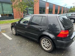 Svart Begagnad 2001 VW Golf IV Basis Halvkombi | 15 000 kr (Marknadspris)