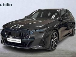 Grå Begagnad 2026 BMW 530e Kombi | 779 900 kr