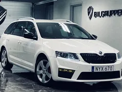 Vit Begagnad 2013 Skoda Octavia RS Kombi | 114 000 kr (Marknadspris)