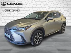 Ljusgrå (grå) Begagnad 2022 Lexus NX450h+ Executive Line SUV | 479 900 kr (Superpris)