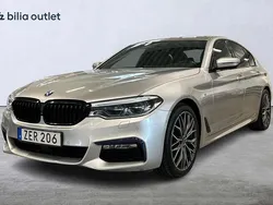 Ljusgrå Begagnad 2018 BMW 530 M Sport Sedan | 339 900 kr (Bra pris)