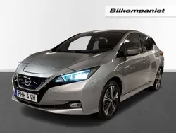 Silver Begagnad 2022 Nissan Leaf N-Connecta Halvkombi | 199 000 kr (Marknadspris)
