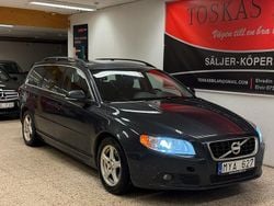 Grå Begagnad 2012 Volvo V70 Momentum Kombi | 69 900 kr (Marknadspris)