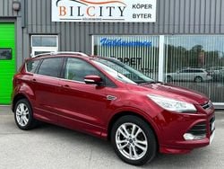 Röd Begagnad 2016 Ford Kuga Titanium X SUV | 119 900 kr (Bra pris)