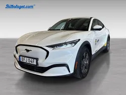 Vit Begagnad 2022 Ford Mustang Mach-E SUV | 399 000 kr (Superpris)