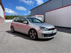 Silver Begagnad 2010 VW Golf VI GTI Halvkombi | 129 900 kr (Dyr)