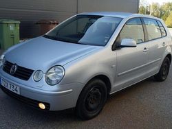 Silver Begagnad 2003 VW Polo Trendline Halvkombi | 12 900 kr (Marknadspris)